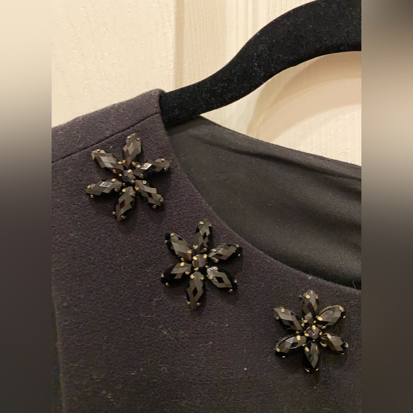 KATE SPADE Jeweled Beaded Neckline Floral Black Dress size 6 - Picture 4 of 12